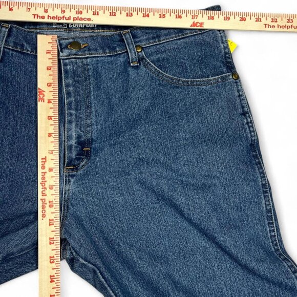 Wrangler 47 Advanced Comfort Jeans | Men’s 38x32 | Blue Straight Leg Casual - Picture 7 of 8